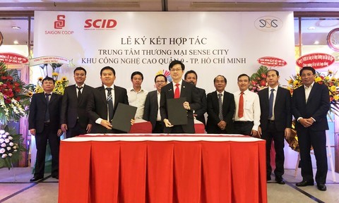 Saigon Co.op ký kết hợp tác với DSG xây trung tâm thương mại Sense City tại Khu công nghệ cao